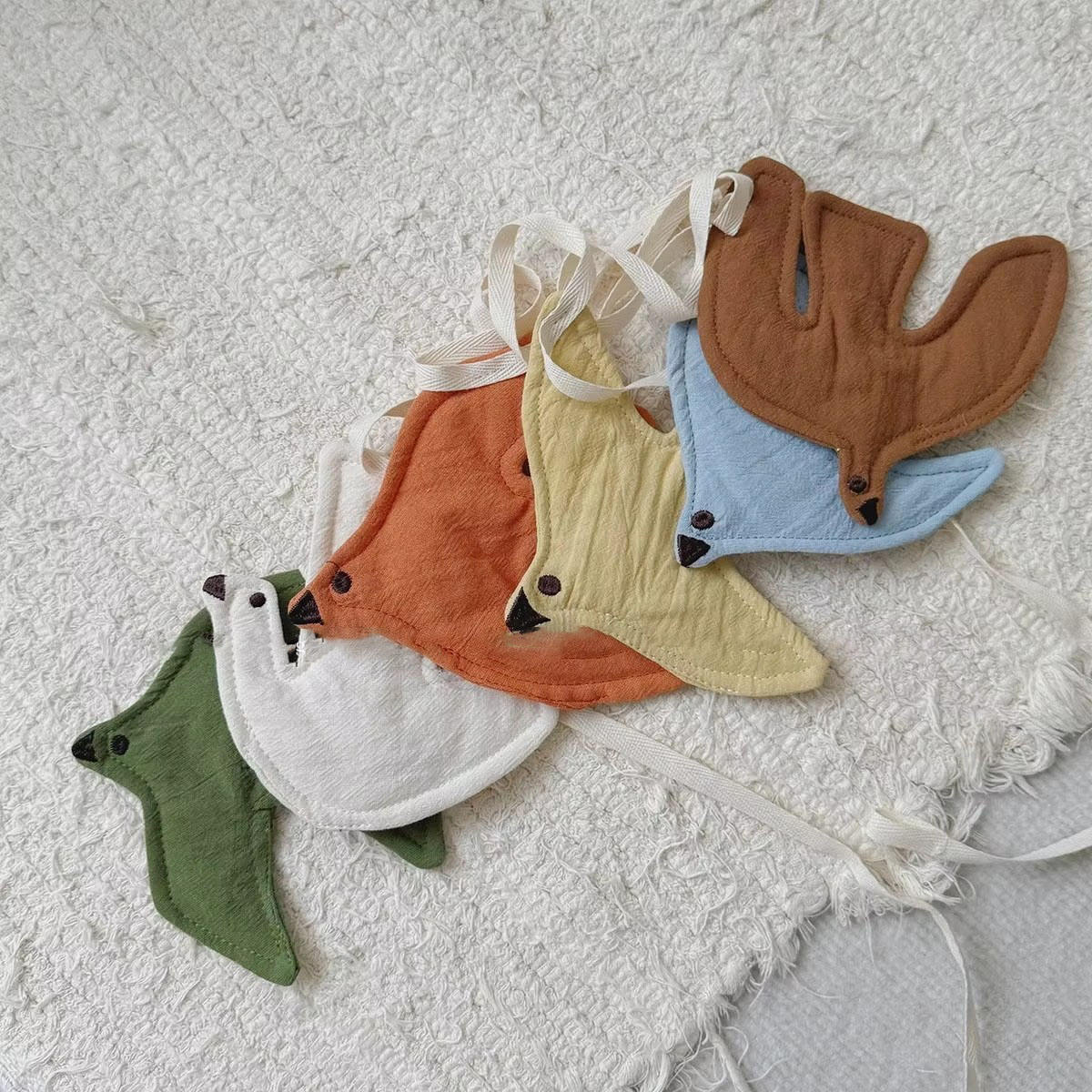 أعلام قماشية على شكل طيور لتزي - مراجعة Baby Clothing Material وسعره